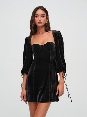 Black For Love & Lemons Nadine Velvet Mini Dress | US-OKET40523